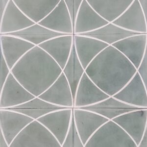 Håndlavede skridsikre fliser, patenteret af Villa Fliser kombinerer et raffineret mønster i nordiske farver med integreret skridsikring.